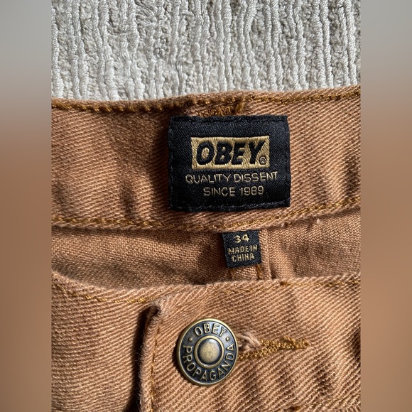 Shorts - Picture 2 of 5